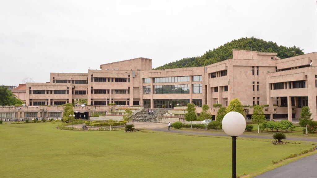 Indian Institute of Technology, Guwahati (IIT-G)