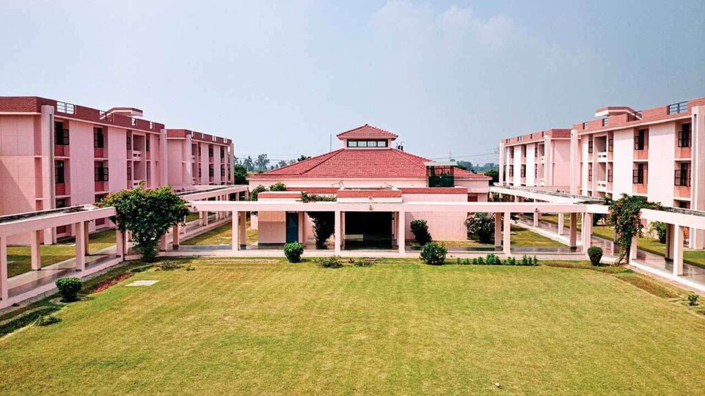 Indian Institute of Technology, Kanpur (IIT-K)